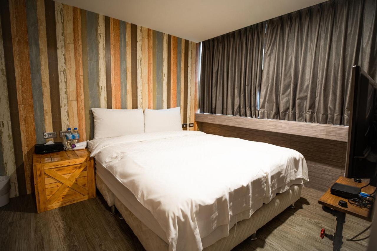 The Cole Hotel Đài Bắc Ngoại thất bức ảnh