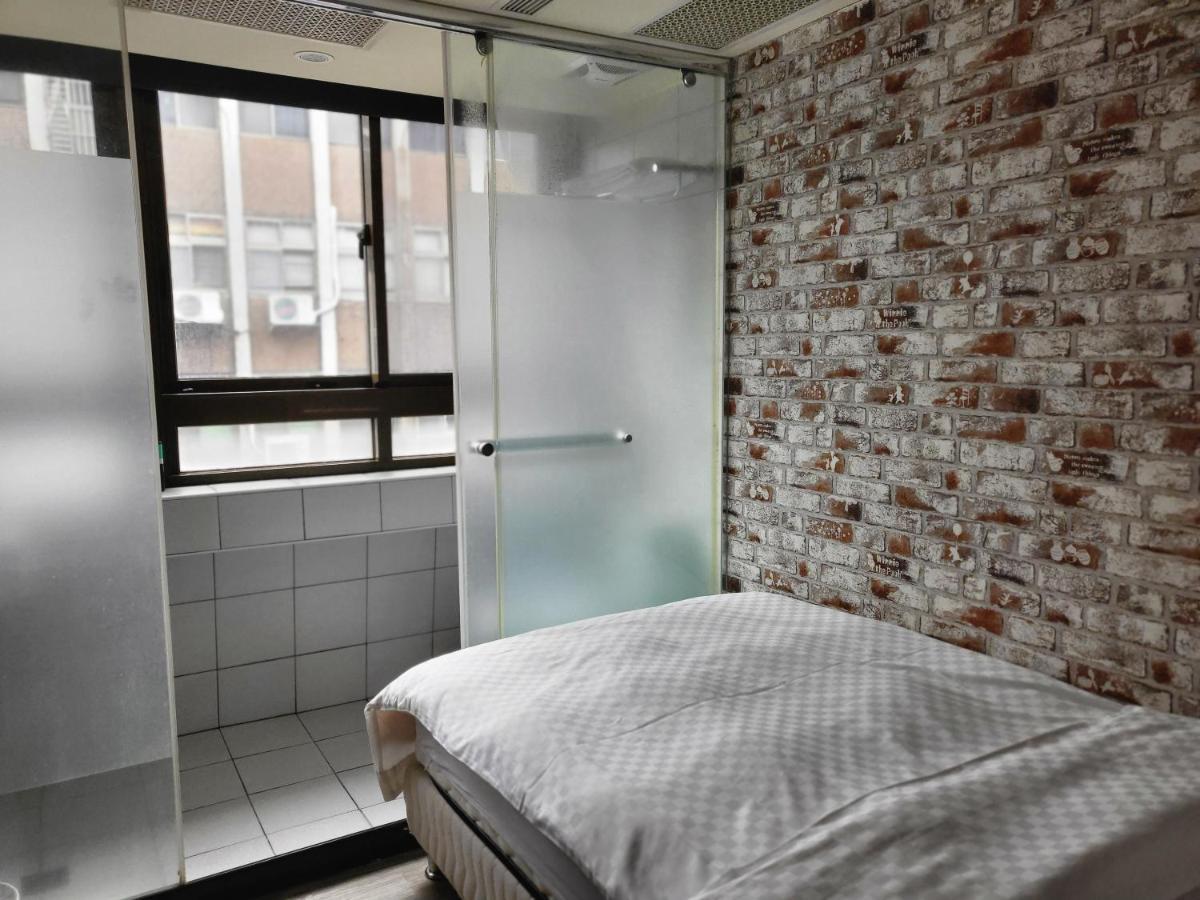 The Cole Hotel Đài Bắc Ngoại thất bức ảnh