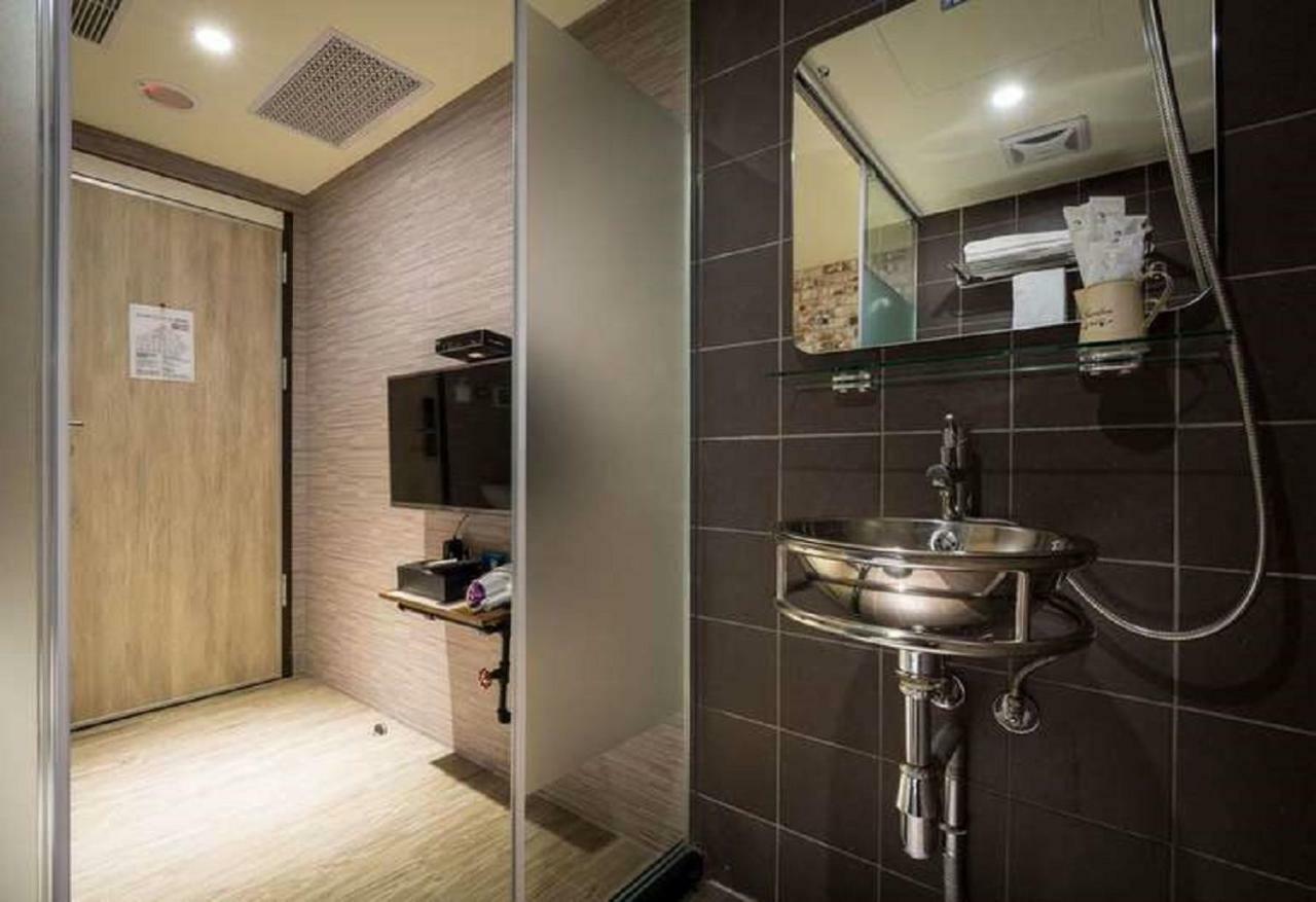 The Cole Hotel Đài Bắc Ngoại thất bức ảnh